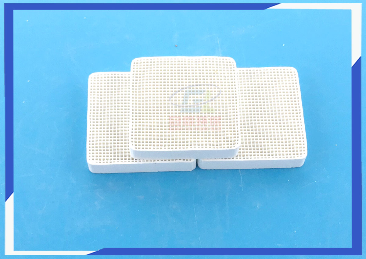 鋯莫來石蜂窩陶瓷過濾片